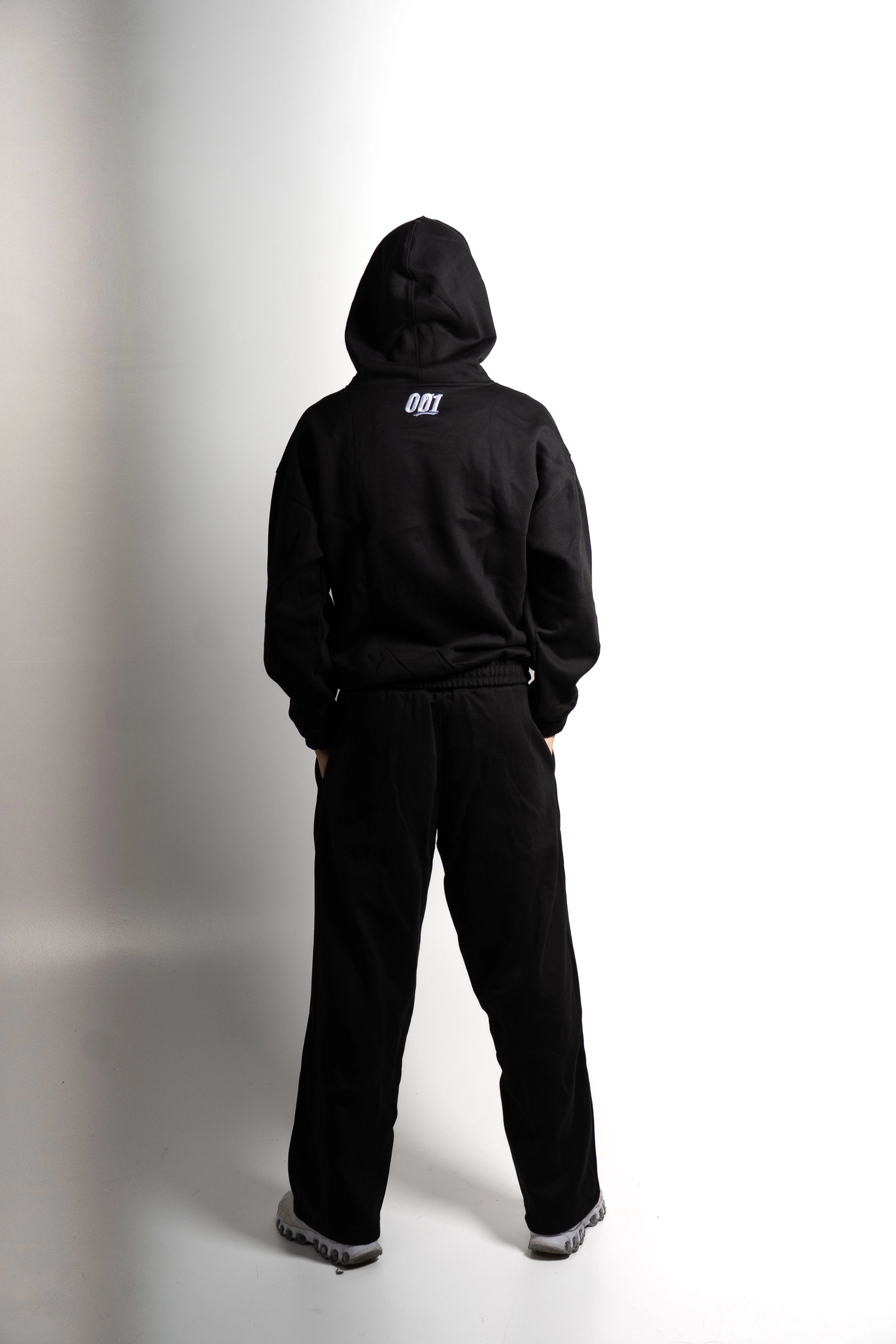 NØCT Schwarz Tracksuit